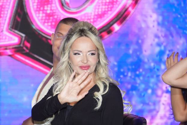 Beograd: Dolazak natjecatelja u show Eilta 10 na televiziji Pink