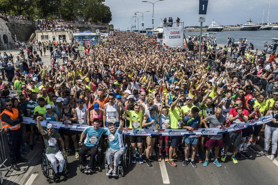 Blokirali pola Zadra, Jadranska magistrala zatvorena od 12.30