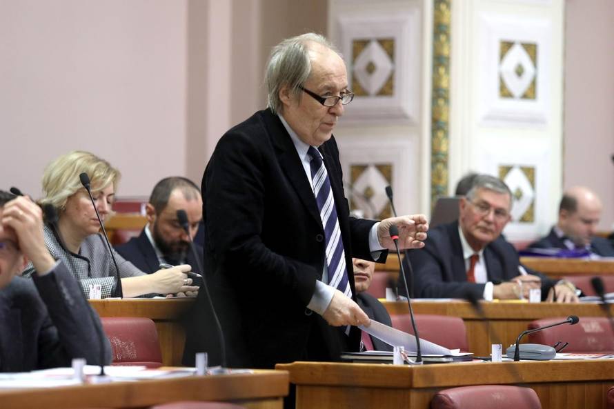 Plenki  spočitnuo Beljaku tvit:  'To je bila loša i opasna poruka'