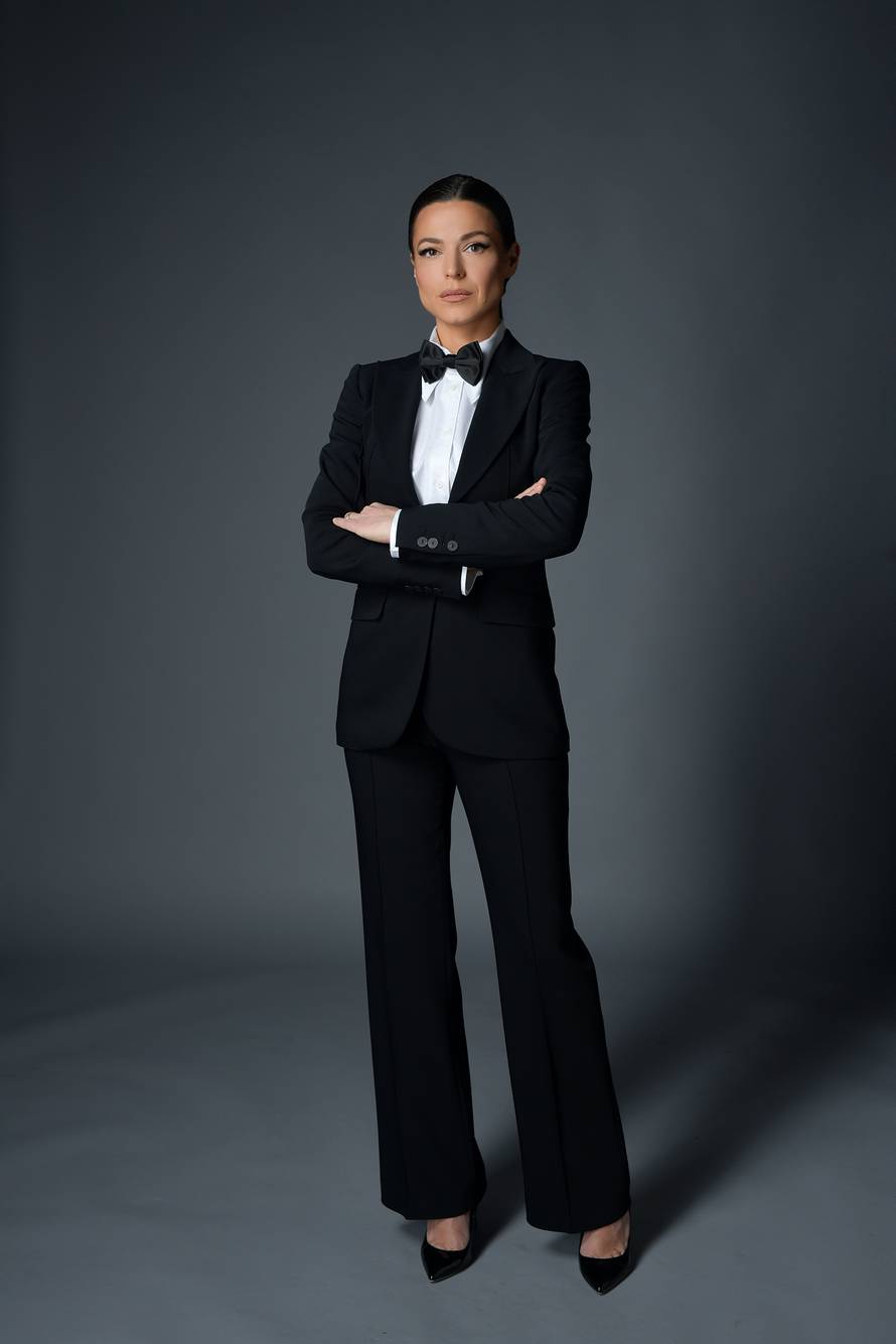 Ema Branica: Obitelj i partner su više ponosni nego što strepe. Sugovornici su naši superheroji!