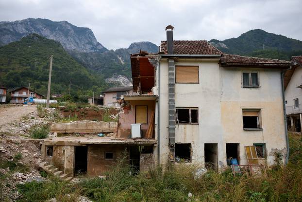 Prošlo je godinu dana od katastrofalnih poplava u BiH, evo kako Donja Jablanica izgleda danas