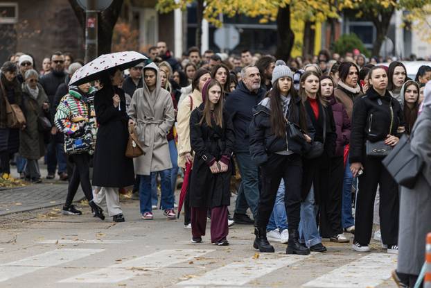 Zbog femicida u Mostaru održana je prosvjedna šetnja 