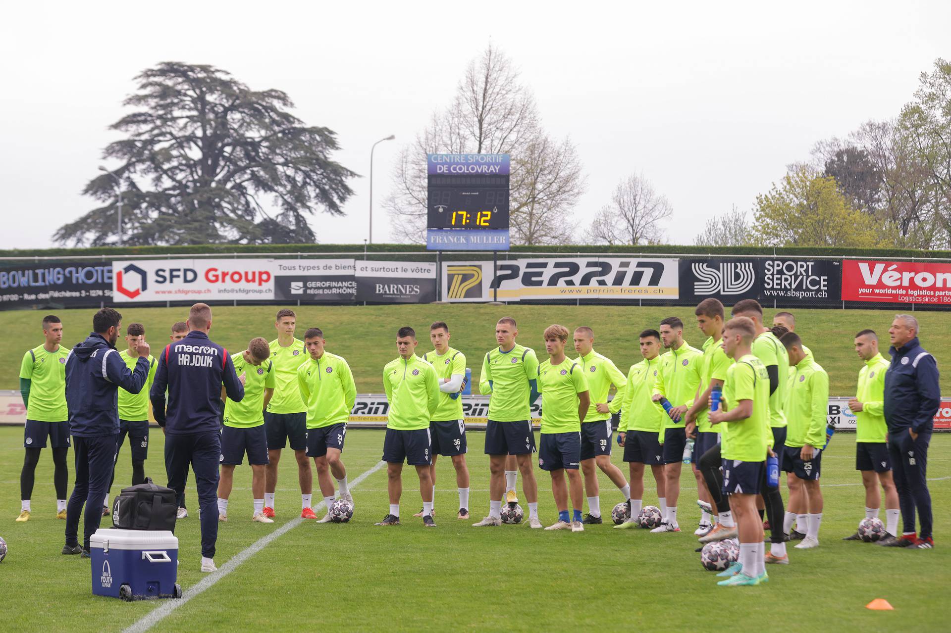 Nyon: Trening mladih nogometaša HNK Hajduk u Švicarskoj