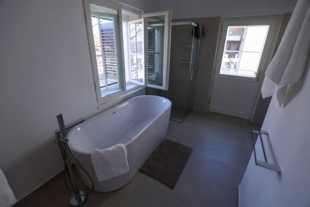 Zagreb: Otvorenje spomen kuće dramske umjetnice Mile Dimitrijević u Mesićevoj ulici