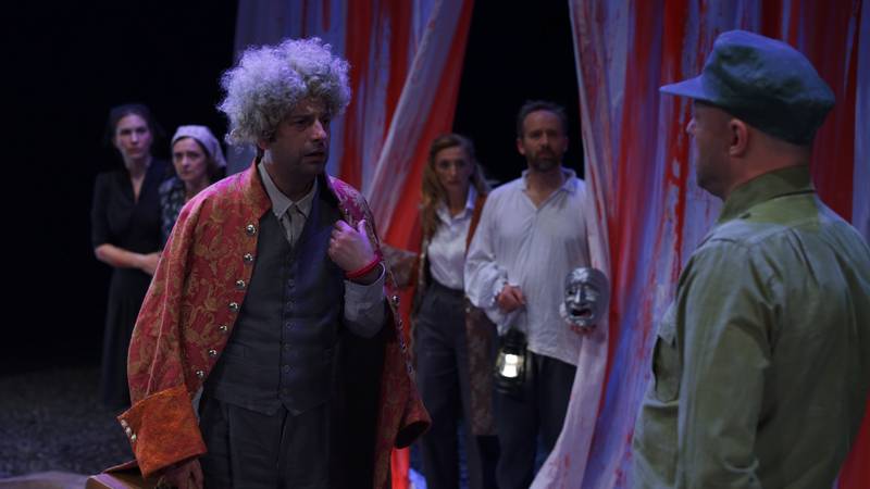 Predstava Putujuće kazalište Šopalović prava je oda kazalištu