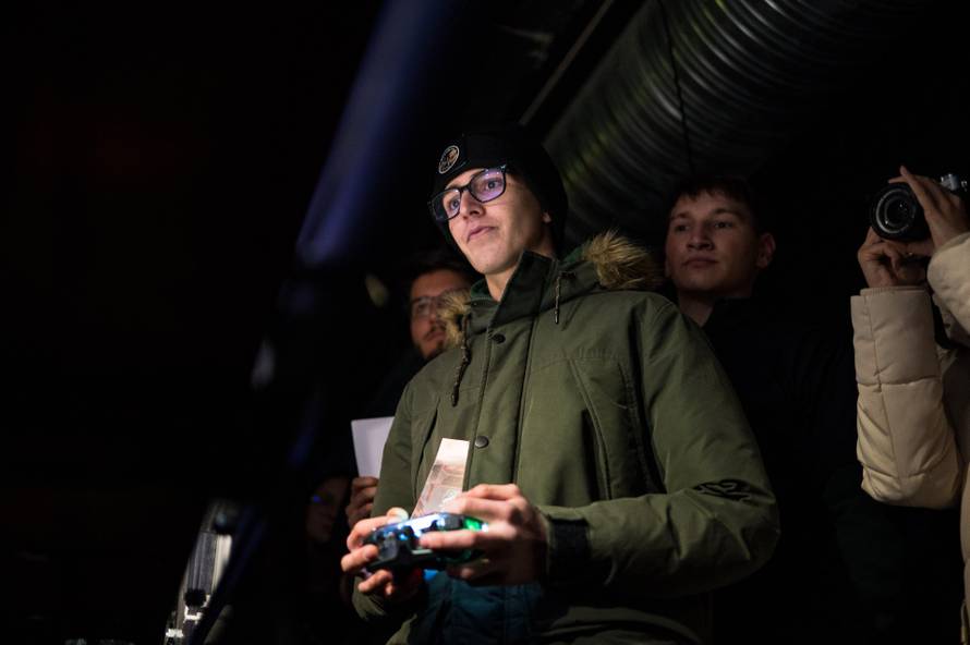 Zagreb: Treće izdanje Fightboticsa, borbe robota koje organiziraju studenti s FSB-a i FER-a 