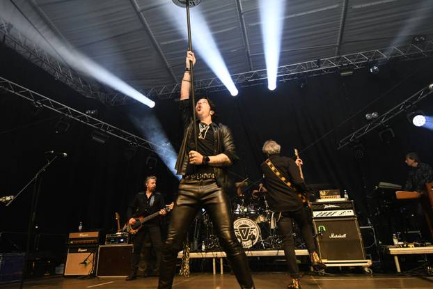 Koprivnica: Koncert Parnog valjka na Pan festu