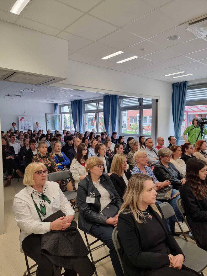 Održano je Međunarodno natjecanje dentalnih tehničara, međukonferencija i sajam