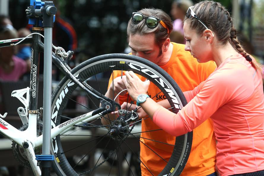 Čokoladica: Obavezna oprema za promjenu gume na biciklu