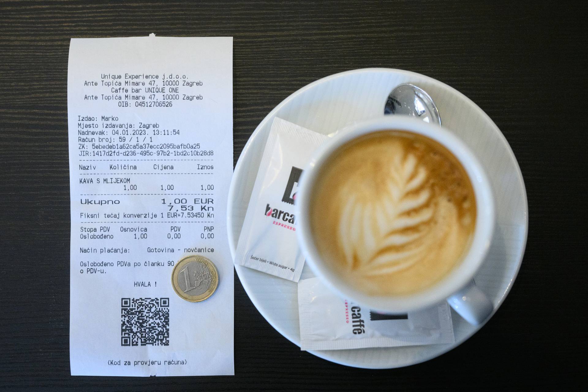 Zagreb: U Caffe baru Unique One kave se prodaju za 1 euro