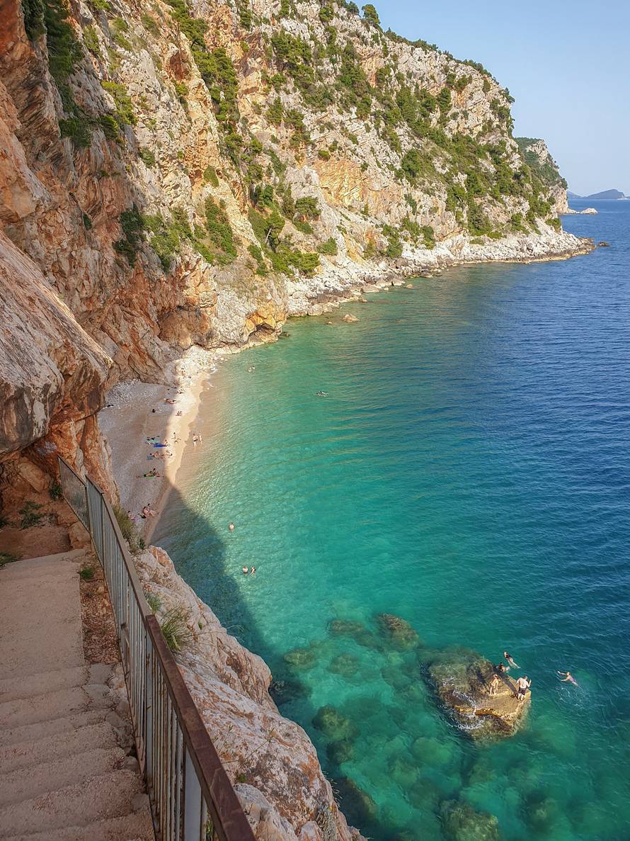 Plaža Pasja?a u Konavlima,  jedna od najljepših na Jadranu