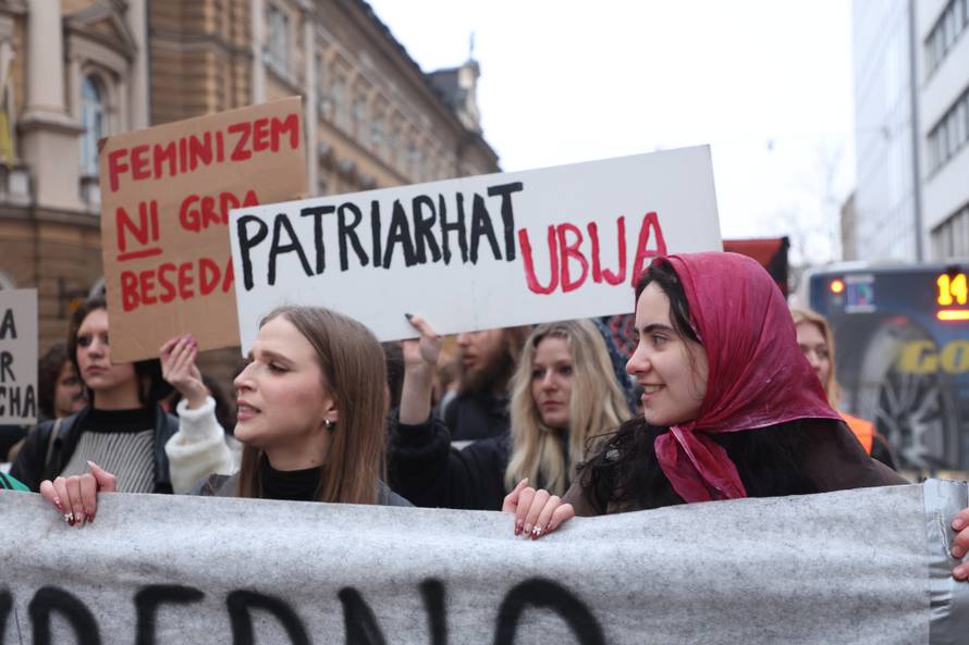 Ljubljana: Feministički prosvjed u povodu Međunarodnog dana žena i u okviru festivala Crvena zora