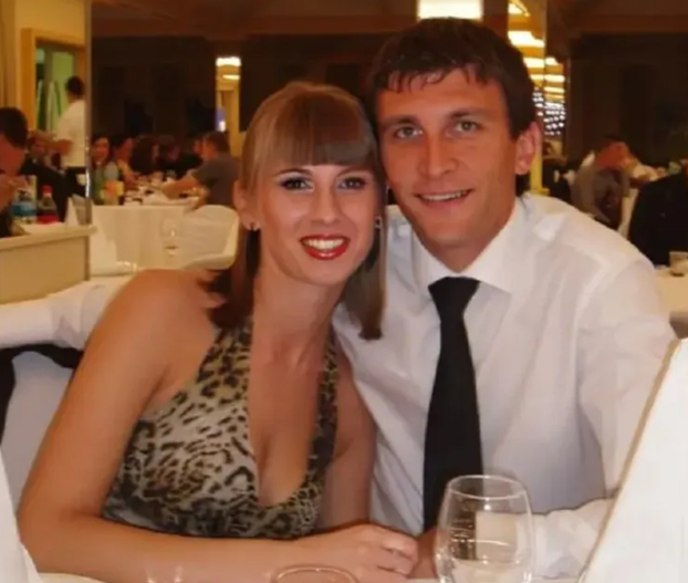 FOTO Najveća Jakirova podrška. Tko je supruga bivšeg trenera Dinama koji lovi Premier ligu?