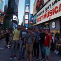 Time Square plesao u ritmu tamburice Bosutskih bećara