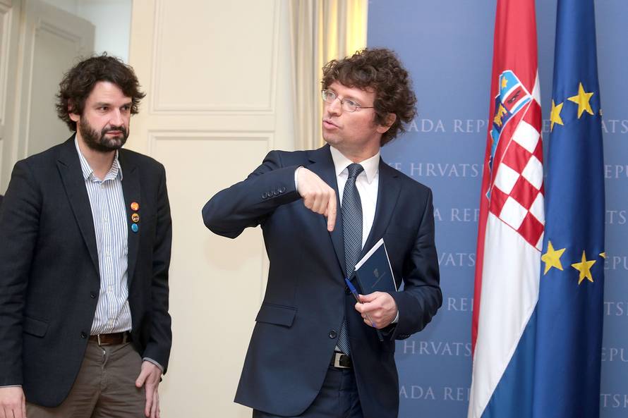 HDZ i Most sad žele osigurati novac za subvencije učenicima