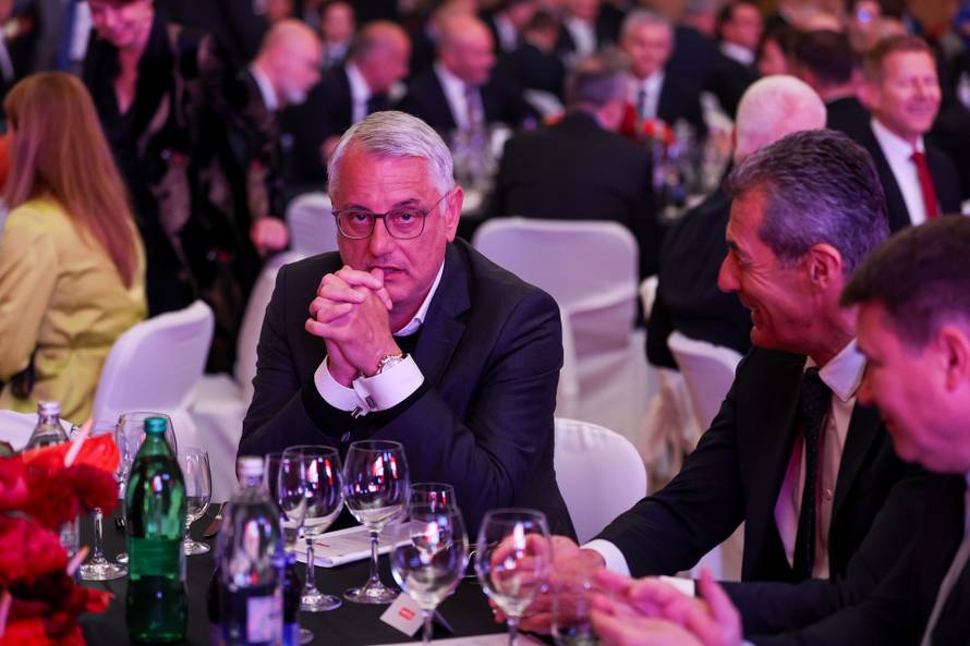 Kranj: Event povodom 80. godišnjice Petrola