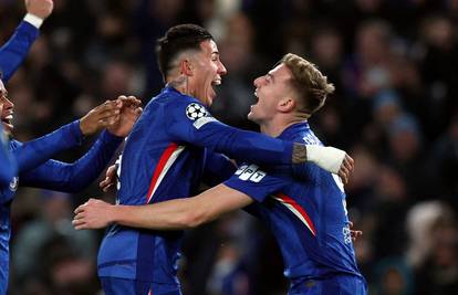 VIDEO Chelsea razbio nemoćnu Barcelonu. Stamford Bridge oduševio talentirani Brazilac