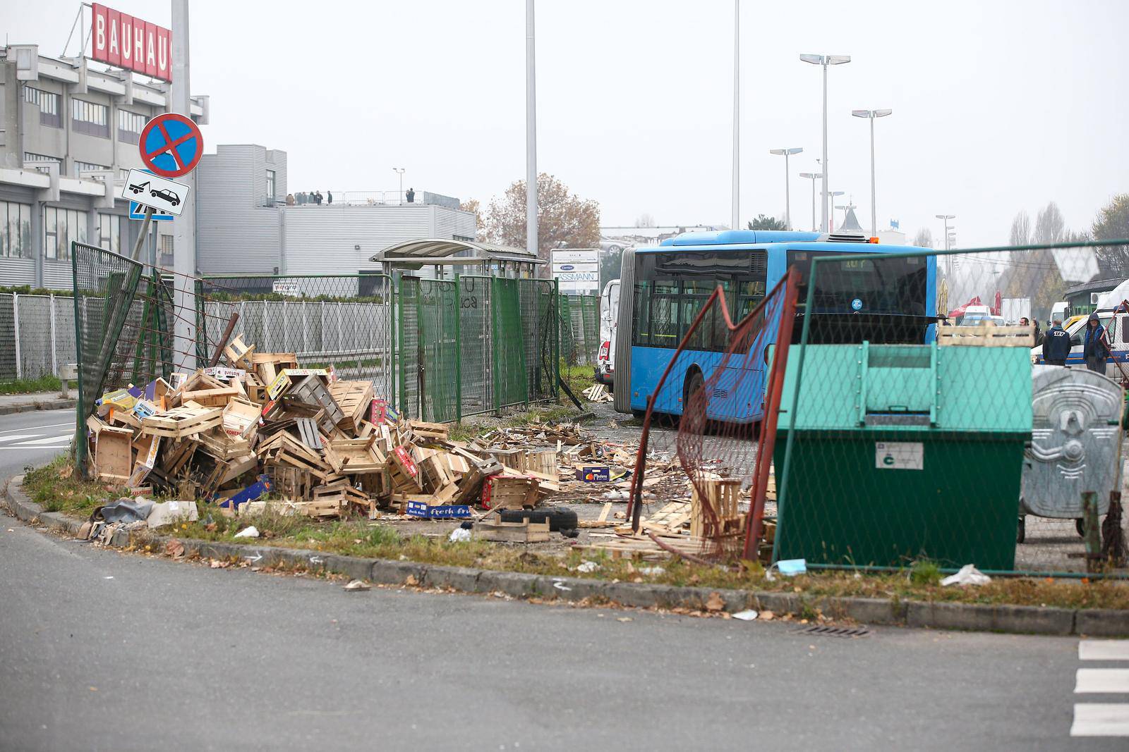 Zagreb: Prometna nesreća ZET-ovog autobusa na Zelenoj tržnici