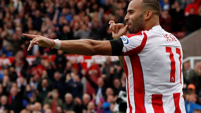 Premier League - Stoke City vs Arsenal