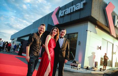 Svečano otvoren prvi zagrebački Auto salon Kramar