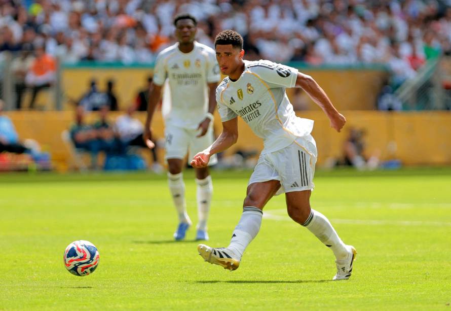 FIFA Club World Cup - Group H - Real Madrid v Al Hilal