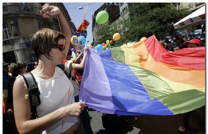 Mađarska: Jednaka prava istospolnim zajednicama
