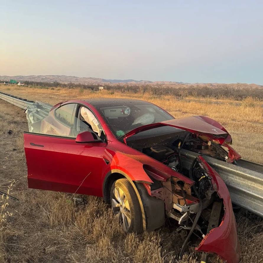 Young driver, 23, demolishes Tesla on 'cruise control' but miraculously survives horror crash