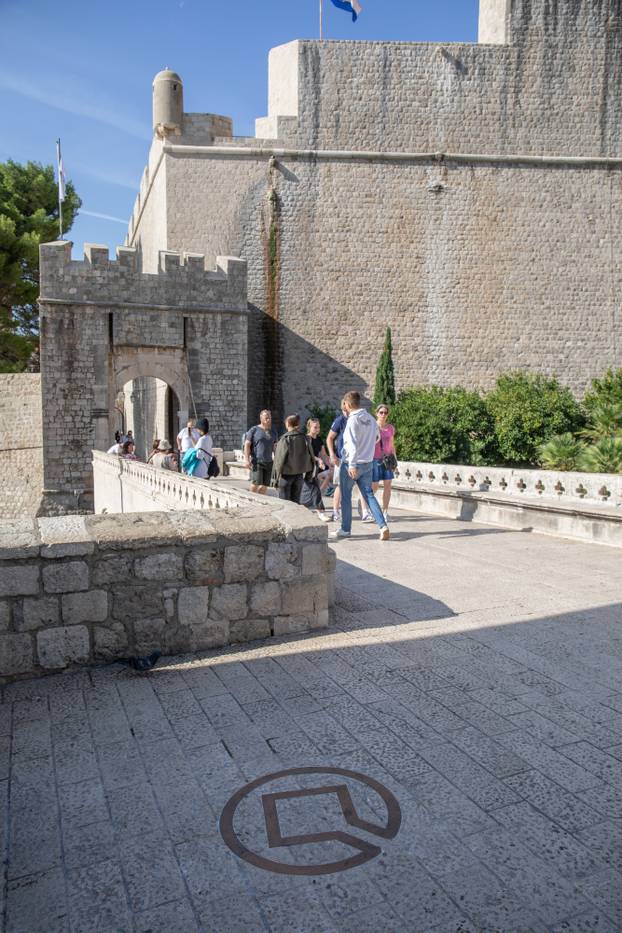 Dubrovnik: Postavljen znak UNESCO-a na ulazima u staru jezgru grada