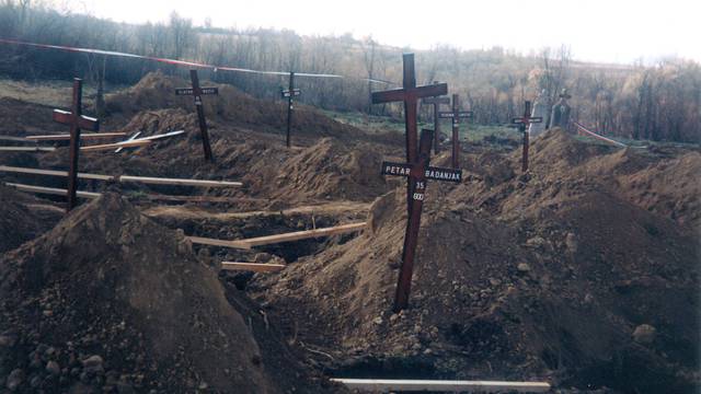 Koristili mještane Lovasa kao živi štit: 'Čistili' minsko polje...