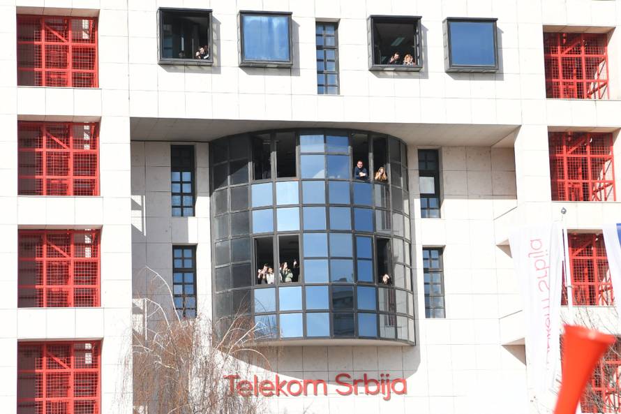 Studenti marširaju od Beograda do Novog Sada: Ovo nije teško,  težak je život pod ovim režimom