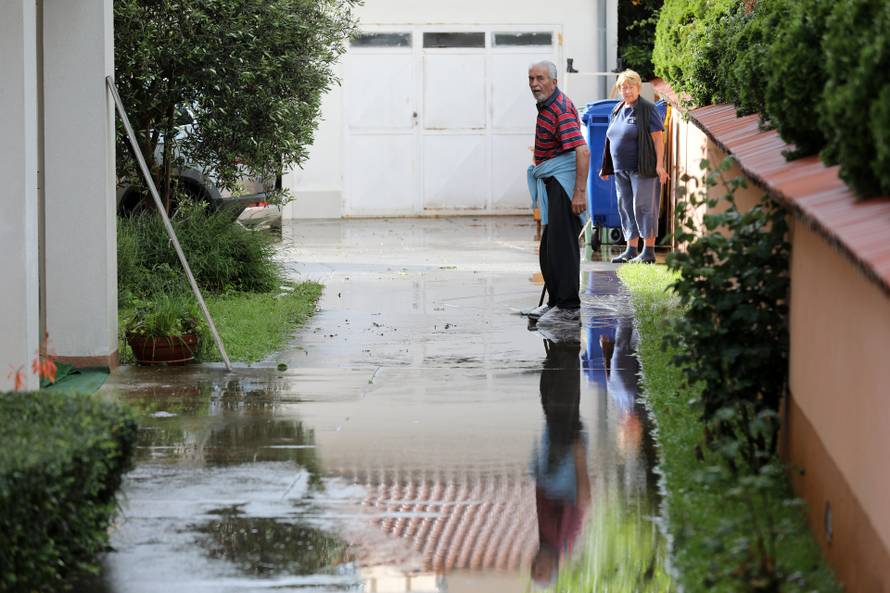 Potopljene ulice Medulina nakon jakog nevremena
