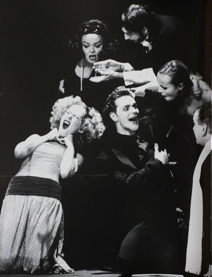 Kada je bila djevojčica, kraljica satira voljela je samo glazbu