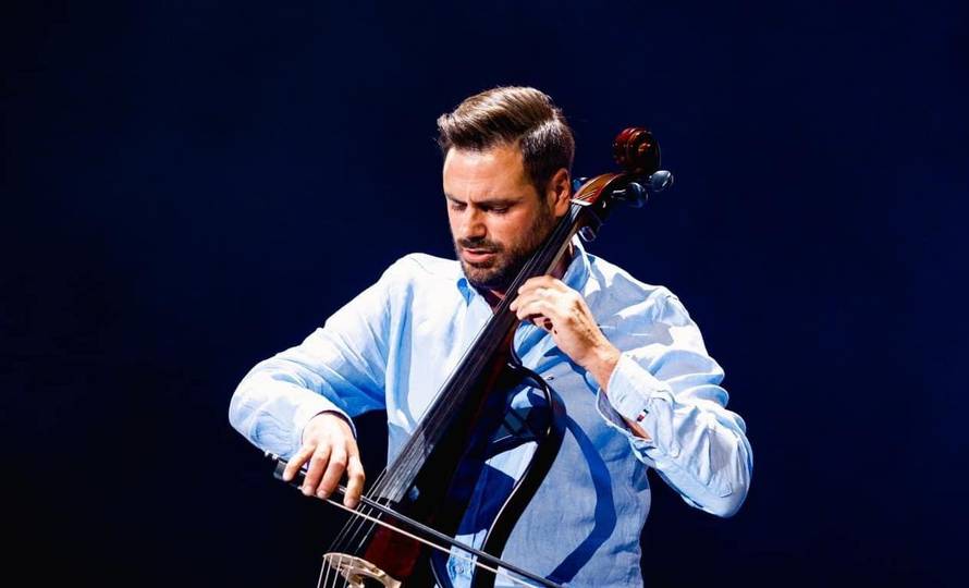 ANKETA Hauser izazvao lavinu reakcija videima na TikToku. Je li ih i vama neugodno gledati?