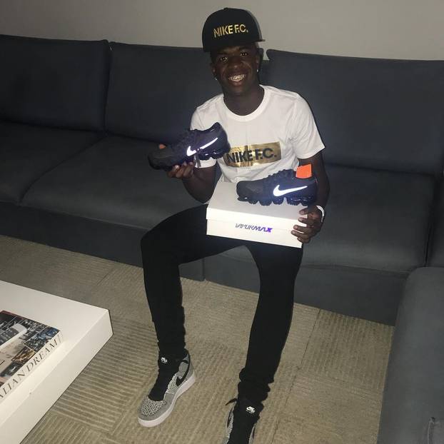 FOTO Put Viniciusa od favela, siromaštva pa do vrha svijeta. 'Odrastao sam blizu zločinaca'