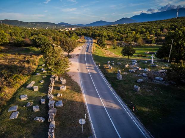 Misterij kamenih spavača: Jesu li stećci dokaz da je na našim prostorima živio drevni narod koji je korijen europske kulture?