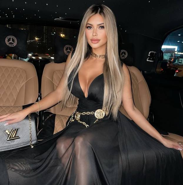 Potrošila milijun eura na izgled! 'Toliko sam lijepa da imam zabranu na dejt aplikacijama'