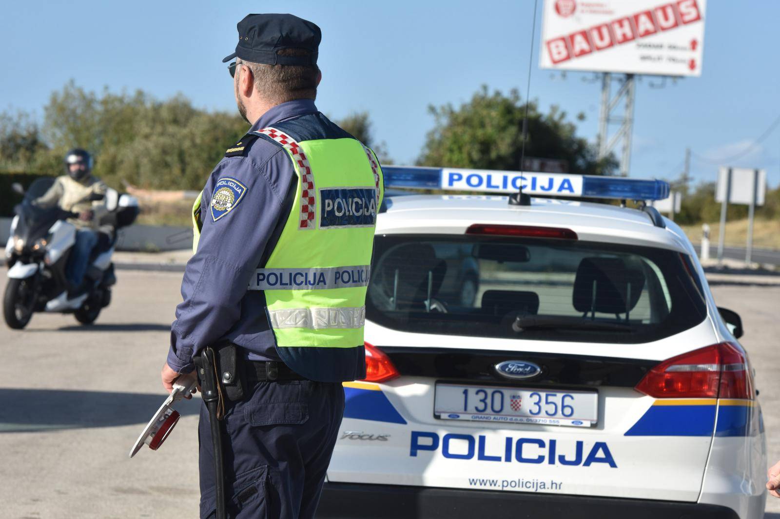 Å ibenik: PojaÄane kontrole na ulazima u grad zbog utakmice Å ibenika i Hajduka