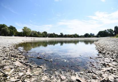 FOTO Kiše ni za lijek: Ovako danas izgleda jezero Bundek