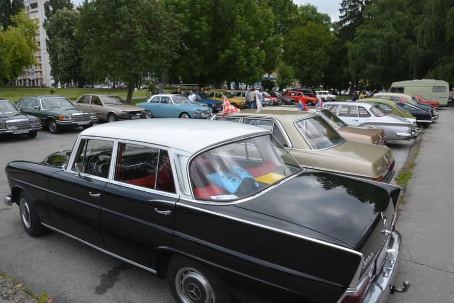 Ide u Njemačku: ‘Za prijatelja u Dortmundu obnovio sam Fiću’