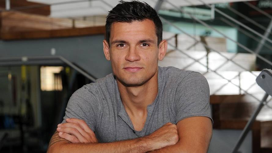 Uz blagoslov svećenika Dejan Lovren je otvorio svoj hotel