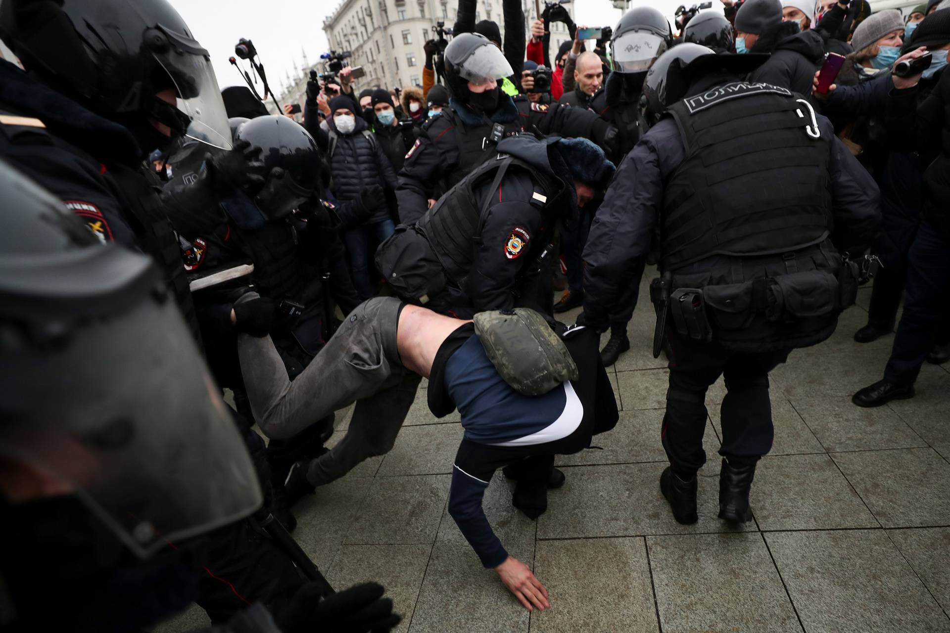 Navalny supporters protest his arrest in Moscow