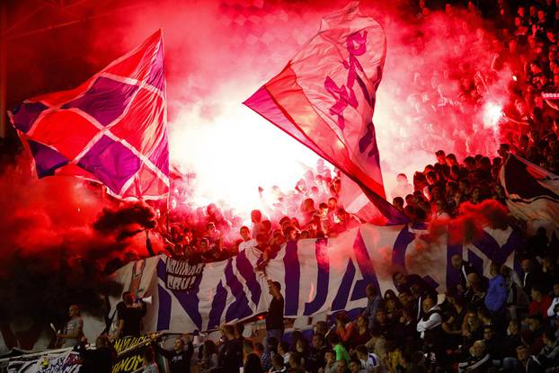 Torcida zbog zabrane umjesto na sjeveru ovaj put navijala na istoku