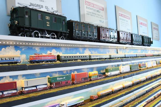 Izložba Virovitica voli vlakove