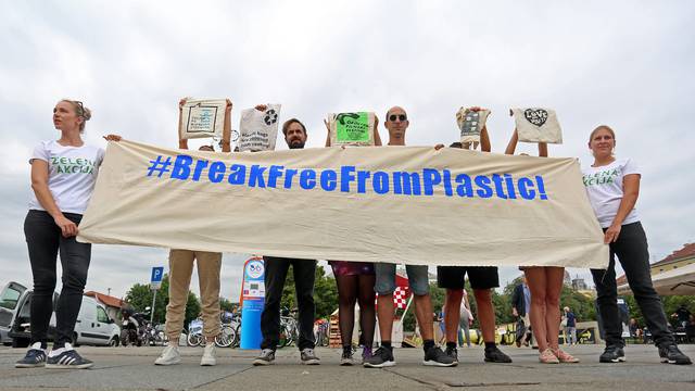 Zelena akcija traži prelazak na višekratnu ambalažu: 'Treba se reciklirati stara plastika'