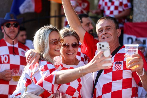 SP 2026 Dallas: Velika povorka hrvatskih navijača u Dallasu uoči utakmice Engleske i Hrvatske na Svjetskom prvenstvu