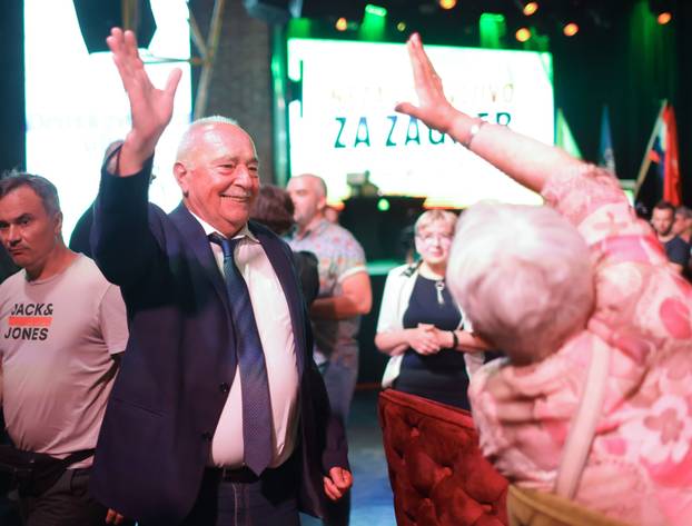 Zagreb: Roditelji Tomislava Tomaševića u Tvornici prate rezultate