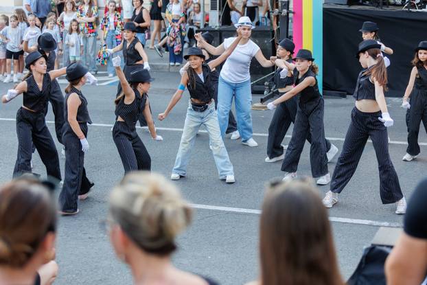 Manifestacija RetroOpatija