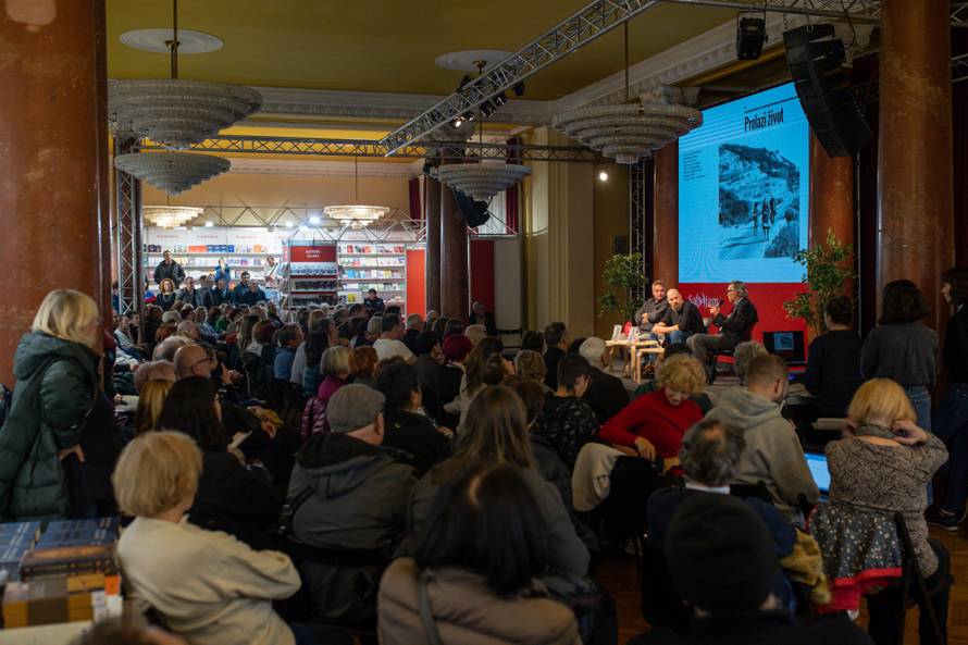 'Oživjeli' su Miljenka Smoju i 'Libret' na Sa(n)jam knjige: 'Njegovi tekstovi su literatura'