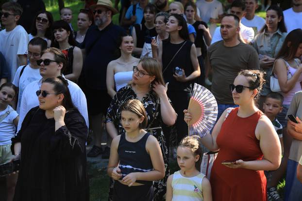 Zagreb: Međunarodni festival pasa jazavčara JAZOfest