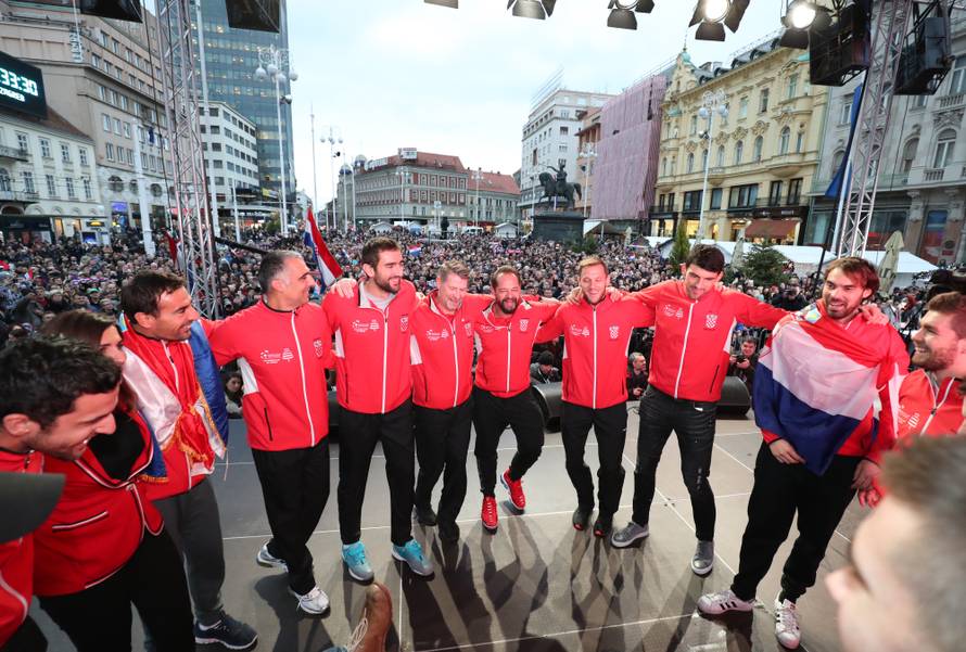 Grad s petoricom izbornika: Ne filozofiramo puno, fajteri smo!